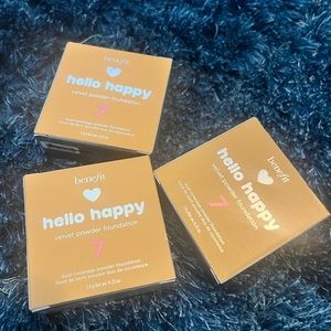 Benefit velvet powder foundation number 7